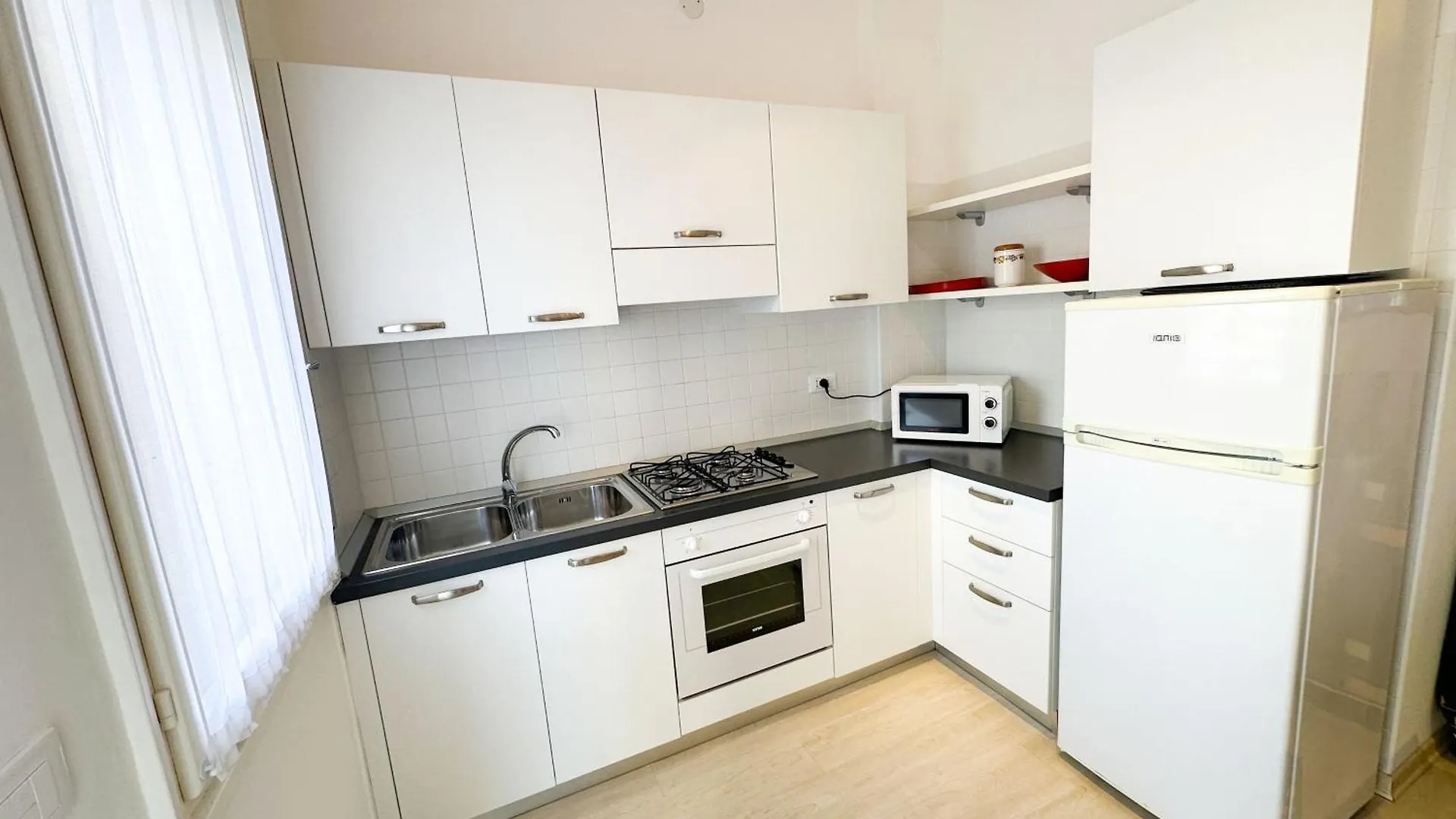 Apartment Vista Mare, Terrazzo - Condominio Cansiglio Lido di Jesolo Italy